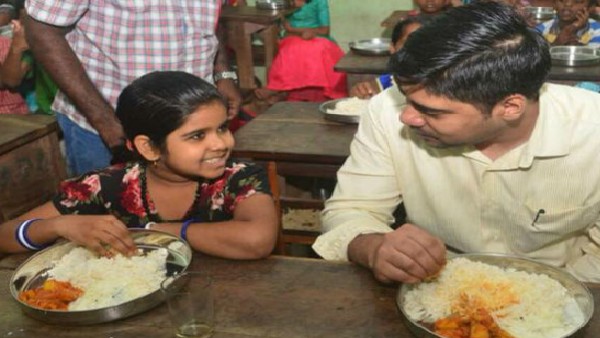  ಶಾಲೆಗಳಲ್ಲಿಗೆ ಮತ್ತೆ ಮೊಟ್ಟೆ-ಬಾಳೆ ಹಣ್ಣು