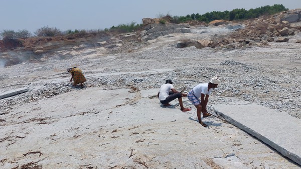 ಕಲ್ಲು ಗಣಿಗಾರಿಕೆ ಲೀಸ್‌ಗಳಿವೆಯಂತೆ! 