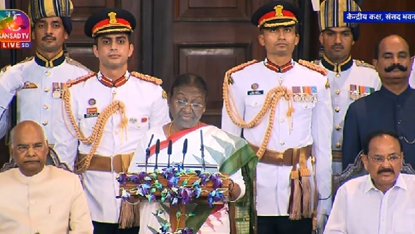 ಬಡವರ ಆಶೀರ್ವಾದದಿಂದ ನನ್ನ ನಾಮನಿರ್ದೇಶನ 