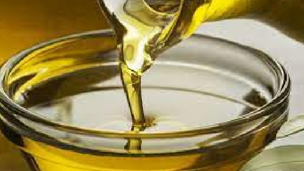 ಖಾದ್ಯ ತೈಲದ ಬೆಲೆ ಇಳಿಕೆಗೆ ಒಂದೇ ವಾರ ಸಾಕಪ್ಪಾ ಸಾಕು! ಖಾದ್ಯ ತೈಲದ ಬೆಲೆ ಇಳಿಕೆಗೆ ಒಂದೇ ವಾರ ಸಾಕಪ್ಪಾ ಸಾಕು!