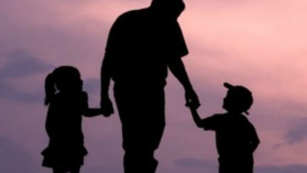  ಪೋಷಕರ ದಿನದ ಇತಿಹಾಸ ತಿಳಿಯಿರಿ