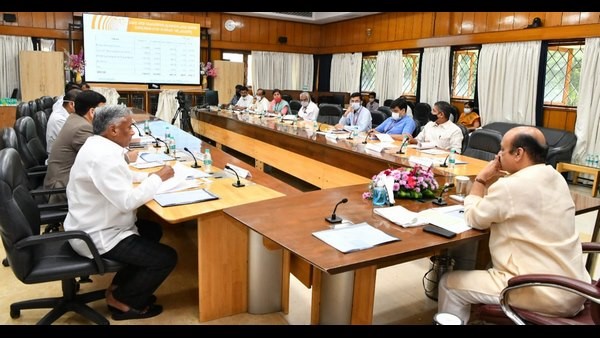 20 ಕೋಟಿ ವೆಚ್ಚದಲ್ಲಿ ಬೃಹತ್ ಆಸ್ಪತ್ರೆ ನಿರ್ಮಾಣ: 20 ಕೋಟಿ ವೆಚ್ಚದಲ್ಲಿ ಬೃಹತ್ ಆಸ್ಪತ್ರೆ ನಿರ್ಮಾಣ: