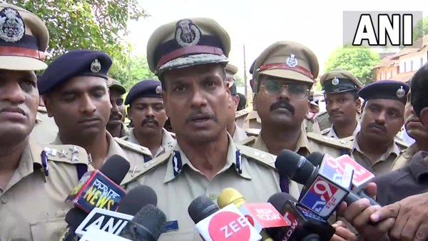  ಸಾಮಾಜಿಕ ಜಾಲತಾಣ ಅಪಪ್ರಚಾರ ಬೇಡ 
