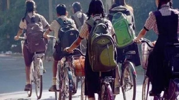 Coordination forum appeals to provide bicycles, shoes and socks to school children Coordination forum appeals to provide bicycles, shoes and socks to school children