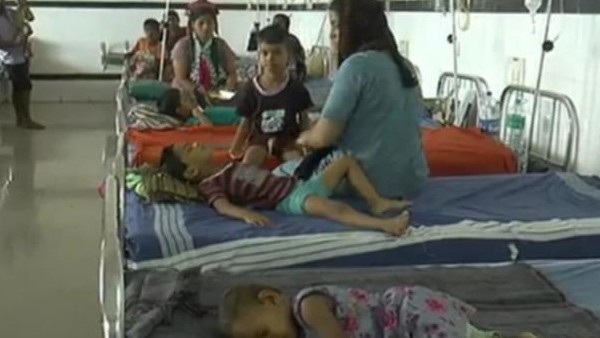 ಪಿಡಿಒ ಮತ್ತು ತಾ ಪಂ.ಇಒ ವಿರುದ್ಧ ಗ್ರಾಮಸ್ಥರ ಆಕ್ರೋಶ ಪಿಡಿಒ ಮತ್ತು ತಾ ಪಂ.ಇಒ ವಿರುದ್ಧ ಗ್ರಾಮಸ್ಥರ ಆಕ್ರೋಶ