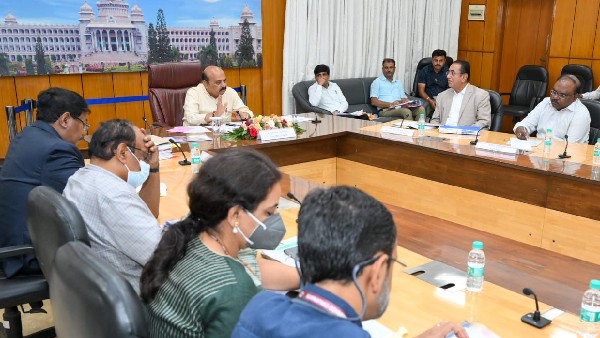 CM Basavaraj Bommai Instructed The Officials To Take Steps To Implement R And D Policy Systematically