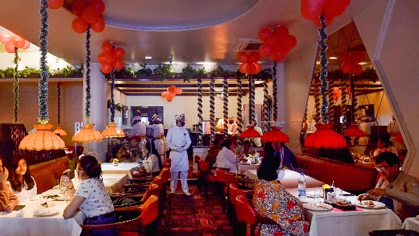 Hotels Cannot Impose Service Charge or Tips on Customers, Says Govts New Guidelines Hotels Cannot Impose Service Charge or Tips on Customers, Says Govts New Guidelines