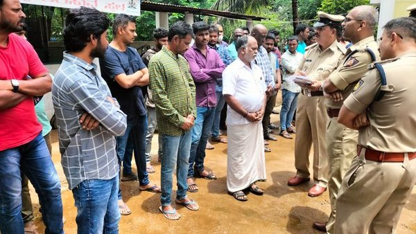 ಹಬ್ಬಗಳ ಹಿನ್ನಲೆ ಜಾಗೃತಿ 