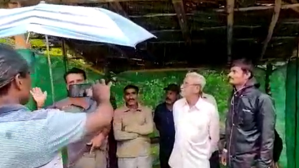  ತಾತ್ಕಾಲಿಕ ಟಾರ್ಪಲ್ ತಂಗುತಾಣ ನಿರ್ಮಾಣ