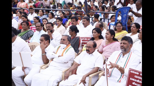  ದಲಿತರನ್ನು ಈ ಉನ್ನತ ಹುದ್ದೆಗಳಲ್ಲಿ ಕೂರಿಸಿದ್ದೀರ? 