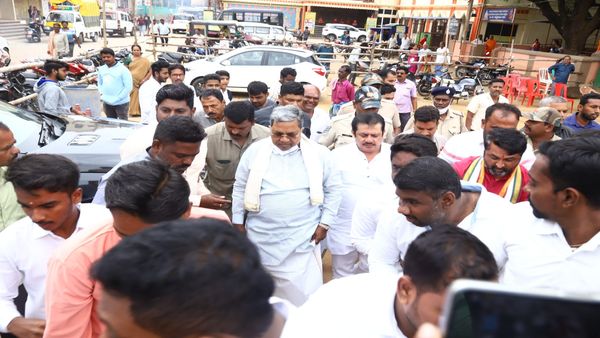  ದಾವಣಗೆರೆ ಪ್ರತಿಭಟನೆಯಲ್ಲಿ ಸಿದ್ದು ಭಾಗಿ 