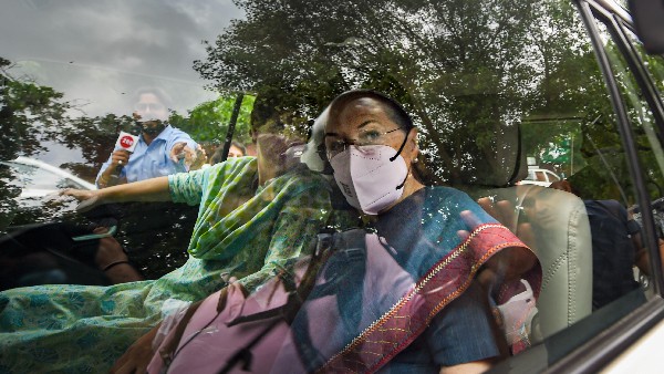  ಇ.ಡಿ ಯಿಂದ ಸೋನಿಯಾ ಗಾಂಧಿಗೆ 30 ಪ್ರಶ್ನೆ