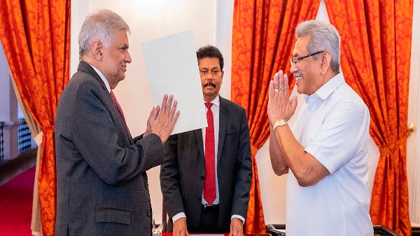 ಶ್ರೀಲಂಕಾಗೆ ರಾನಿಲ್ ವಿಕ್ರಮಸಿಂಘೆ ಹಂಗಾಮಿ ಅಧ್ಯಕ್ಷ ಶ್ರೀಲಂಕಾಗೆ ರಾನಿಲ್ ವಿಕ್ರಮಸಿಂಘೆ ಹಂಗಾಮಿ ಅಧ್ಯಕ್ಷ