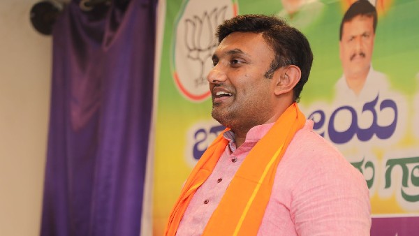 ಮೊಯ್ಲಿ ಆರೋಪ ಕಾಂಗ್ರೆಸ್‌ಗೆ ಅನ್ವಯ 