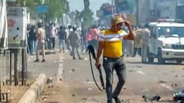 ಸರ್ಕಾರ ಉರುಳಿಸುವ ಪಿತೂರಿಯಲ್ಲಿ ಭಾಗಿ 