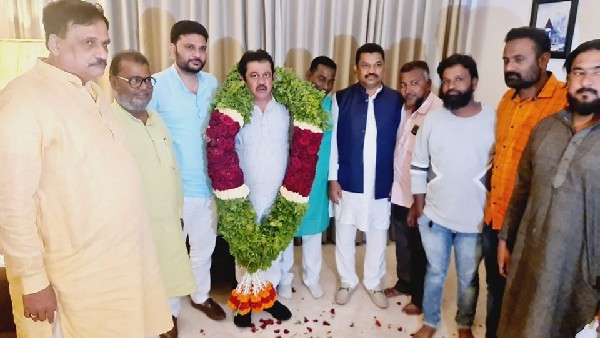  ಹೆಚ್ಚಿನ ಅಲ್ಪಸಂಖ್ಯಾತರು ಬರಬೇಕು