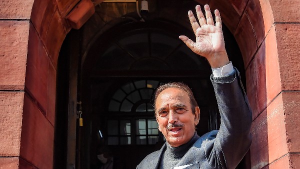  ರಾಜೀನಾಮೆ ಪತ್ರ ಬರೆದ ಆಜಾದ್