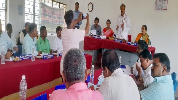  ಹಣ ಬಂದಿಲ್ಲ ಎಂದು ಪುರಸಭೆಯ ಇಂಜಿನಿಯರ್ ವಾದ
