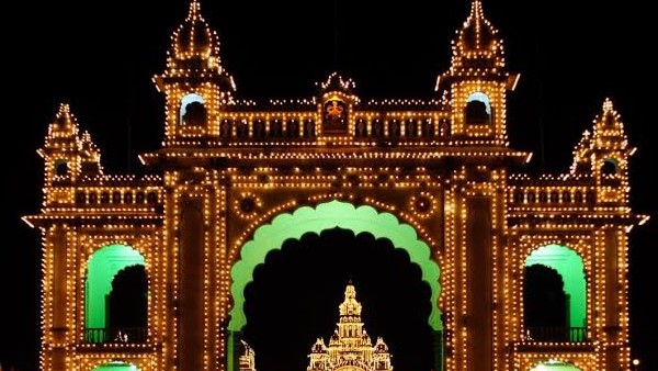  ದೀಪಾಲಂಕಾರ ವಿಸ್ತರಣೆಗೆ ಸಜ್ಜು