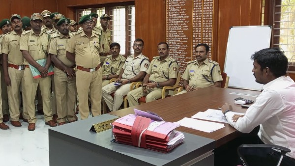 Complaint lodged against Nagamangala MLA Suresh Gowda for threat to Forest officials 