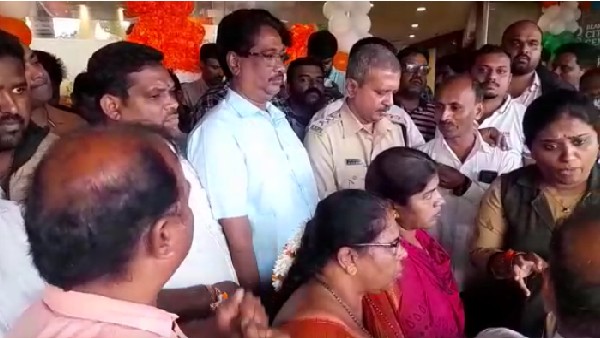 ಸಂಘ ಪರಿವಾರ-ಬಿಜೆಪಿ ಮುಖಂಡರ ಆಕ್ರೋಶ 