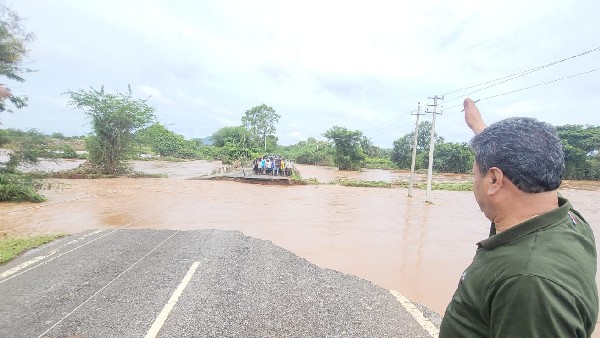 Heavy rain Davangere: Flood scare started again