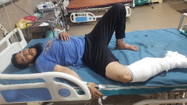 Man Stabbed In Clash Over Savarkars poster; Police Shoot Accused Leg As He Tries Escape Man Stabbed In Clash Over Savarkars poster; Police Shoot Accused Leg As He Tries Escape