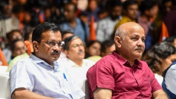Delhi CM Arvind Kejriwal called meeting of all the MLAs today, at his residence Delhi CM Arvind Kejriwal called meeting of all the MLAs today, at his residence