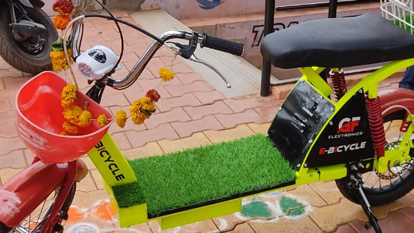  ವಯೋವೃದ್ಧರಿಗೆ ಲೈಟ್‌ ವೇಟ್ ಬೈಕ್ 