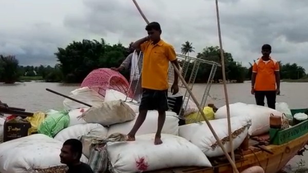  ಗ್ರಾಮ ಸ್ಥಳಾಂತರಿಸಲು ಒತ್ತಾಯ 