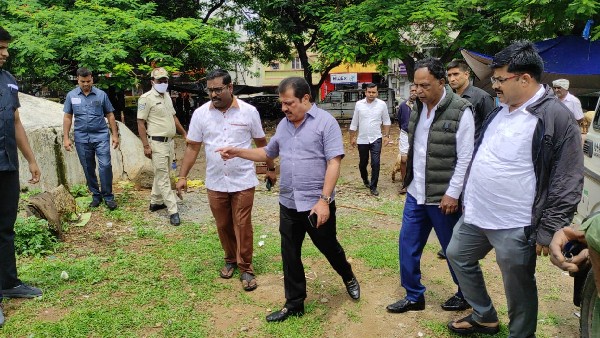 ಸಭೆ ನಡೆಸಿದ್ದ ಶಾಸಕರು ಸಭೆ ನಡೆಸಿದ್ದ ಶಾಸಕರು