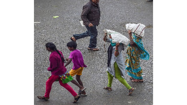 Rain Showers Creates Misery In Bengaluru; How Netizens Reacts