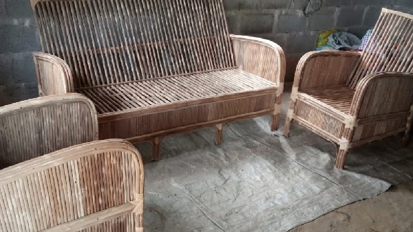 Chamarajanagar: Training on making decorative items from Lantana