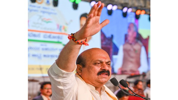 ವಿಧಾನಸೌಧದಲ್ಲಿ ಸಿಎಂ ಹೆಸರು ನೋಂದಣಿ