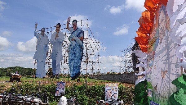 Siddaramaiah 75th Birthday rally traffic jam in Davanagere