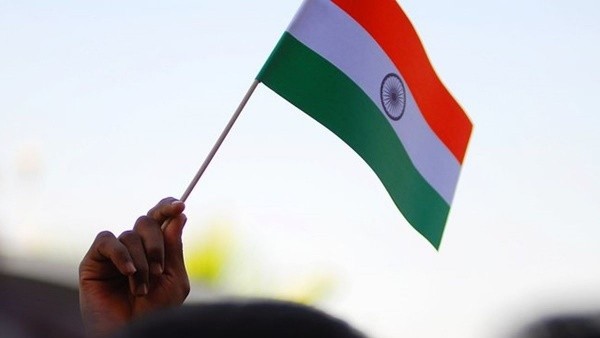  ಯಂತ್ರದಿಂದ ತಯಾರಿಸಿದ ಧ್ವಜಗಳಿಗೂ ಅನುಮತಿ