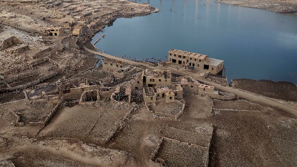  ಪಾಕಿಸ್ತಾನದಲ್ಲಿ ಪ್ರವಾಹ, ಚೀನಾದಲ್ಲಿ ಬರಗಾಲ