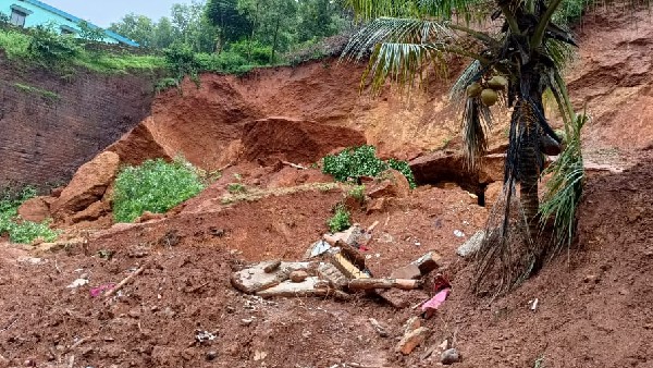  ಮತ್ತೆ ಗುಡ್ಡ ಕುಸಿತ 
