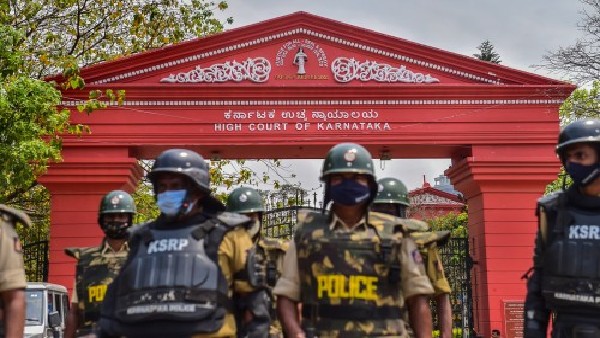 SC Will hear on Monday A Batch of Appeals Against Karnataka High Courts Hijab Order