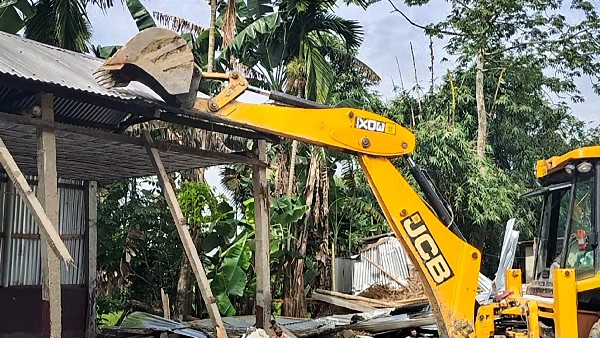  ಜಮೀವುಲ್ ಹುದಾ ಮದರಸಾ ನೆಲಸಮ