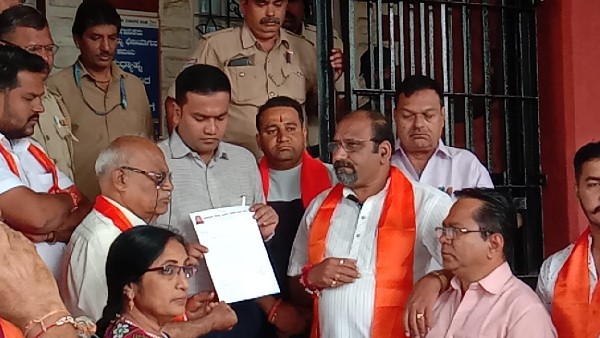  ಜನಪ್ರತಿನಿಧಿಗಳಿಗೆ ಒತ್ತಡ ಏರಲು ಕರೆ 