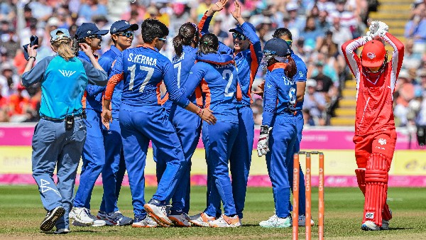  ಅಂತಿಮ ಓವರ್ ನಲ್ಲಿ ಗೆದ್ದು ಬೀಗಿದ ಭಾರತ 