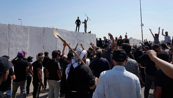 ಯಾಕೆ ಈ ಹಿಂಸಾಚಾರ? 