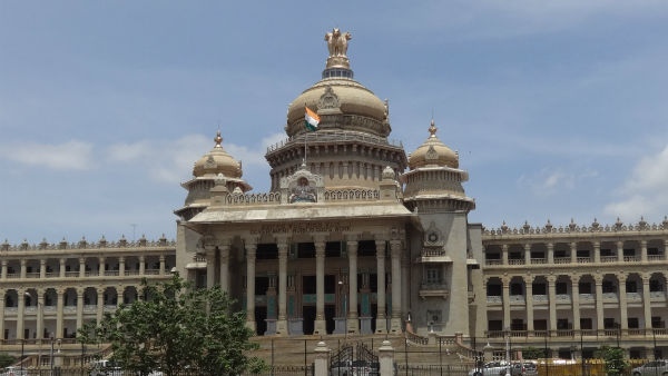ಶಾಸಕರು ಸಚಿವರಿಂದಲೇ ಸಹಕಾರ? 