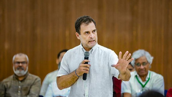 ಕಾಂಗ್ರೆಸ್ ಅಧ್ಯಕ್ಷರಾಗುವ ಅಧಿಕಾರ ಯಾರಿಗೂ ಇಲ್ಲವೇ? ಕಾಂಗ್ರೆಸ್ ಅಧ್ಯಕ್ಷರಾಗುವ ಅಧಿಕಾರ ಯಾರಿಗೂ ಇಲ್ಲವೇ?