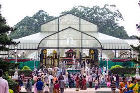 Broken Benches Will Replace With Granite Benches In Lalbagh At A Cost Of Rs 2 Crore 