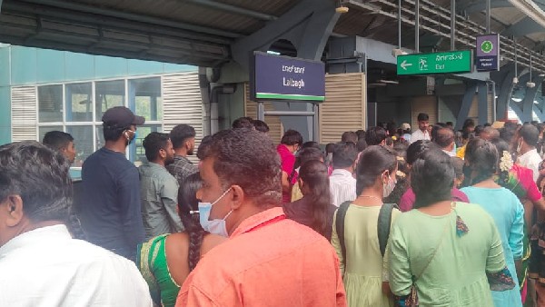 Bengaluru Metro Trains Were Jam-packed On Independence Day