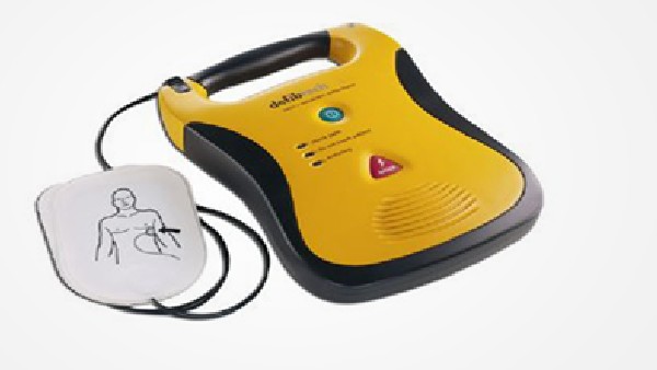 Cardiac arrest emergency treatment device instal by BMRCL 