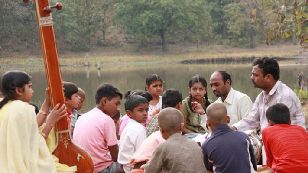  15 ವರ್ಷಗಳ ಕಾಲ ಭಾರತದಲ್ಲಿ ವ್ಯಾಪಕ ಪ್ರಯಾಣ