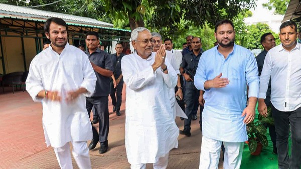 Nitish Kumar Will Take Oath As Chief Minister Of Bihar Today At 2 Pm, Tejaswi Yadav Will Take Oath As Dy Cm